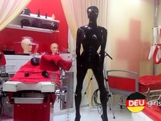 Kylie Marilyn im Studio Schwarz Fun