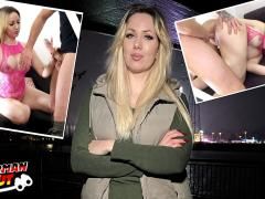 Lingeriefotze mit dicken Titten gebumst